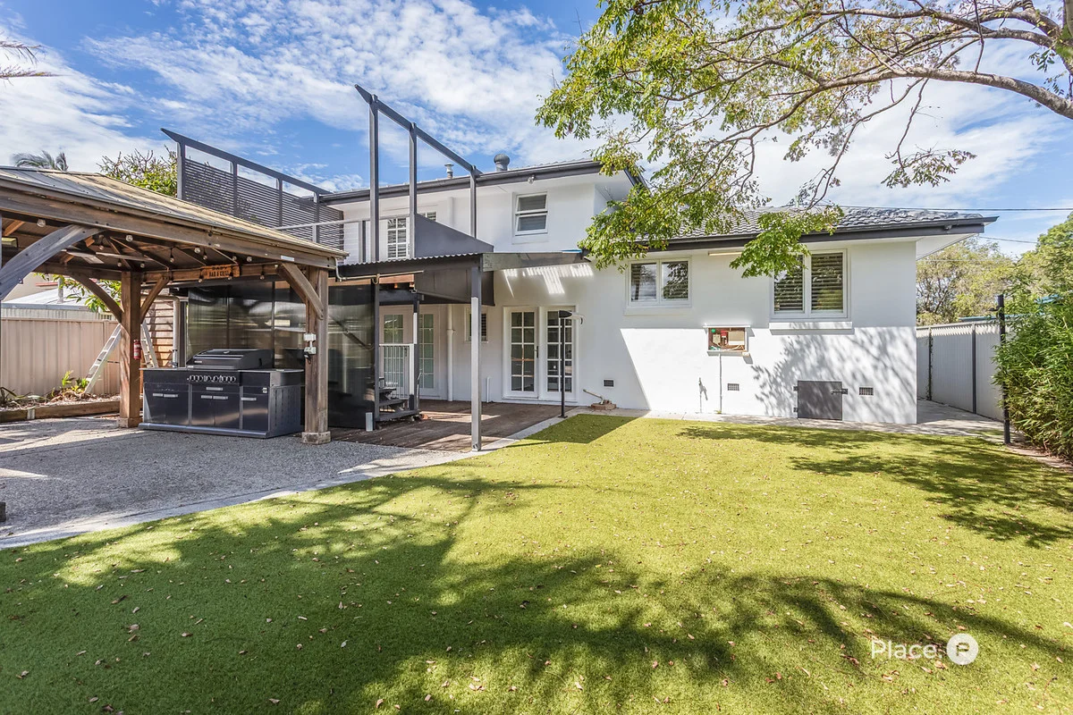 30 Ralph Street, Clontarf QLD 4019