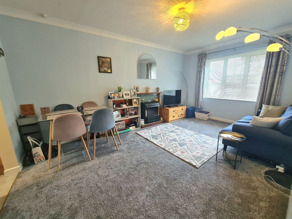 Additional image 15 of 1 bed flat for saleWhite Cliff Mill St, Blandford Forum DT11