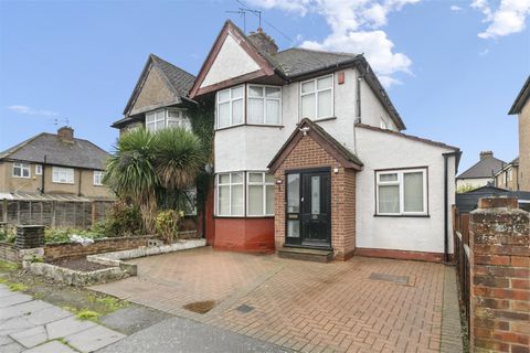 Dawley Avenue, Hillingdon UB8