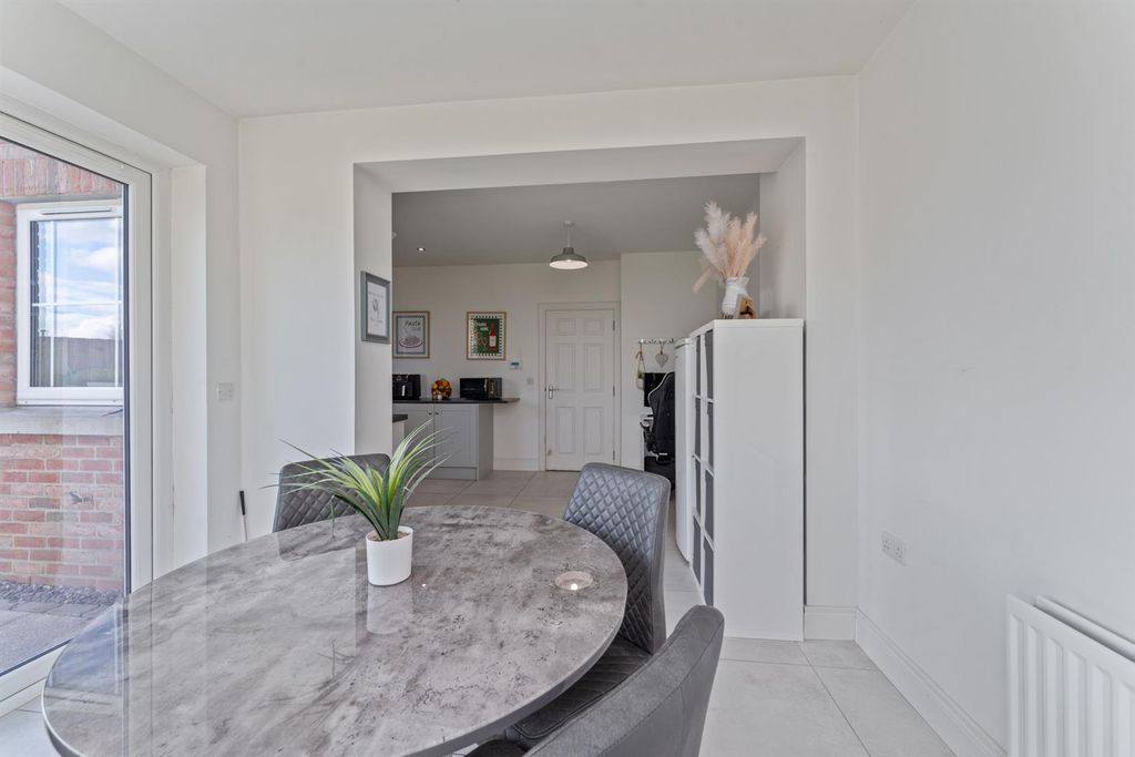 Additional image 9 of 3 bed semi-detached house for sale65 Magherahinch Road, Moira BT67