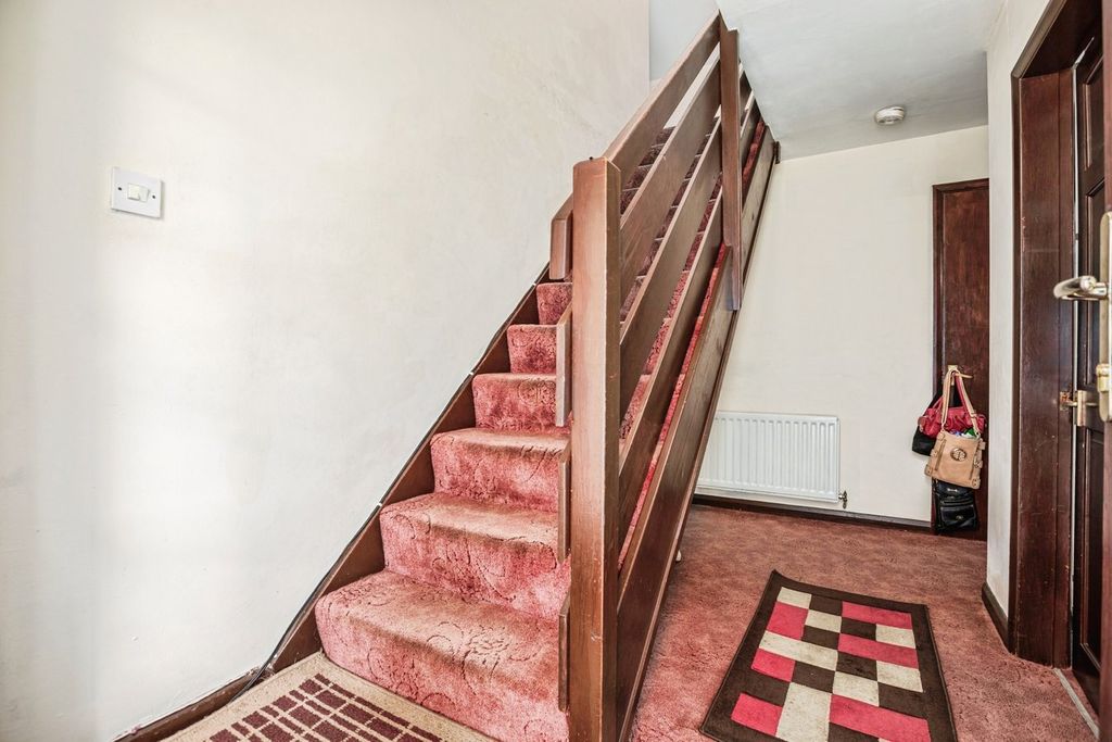 Additional image 11 of 5 bed detached bungalow for saleLlandyssil, Montgomery SY15