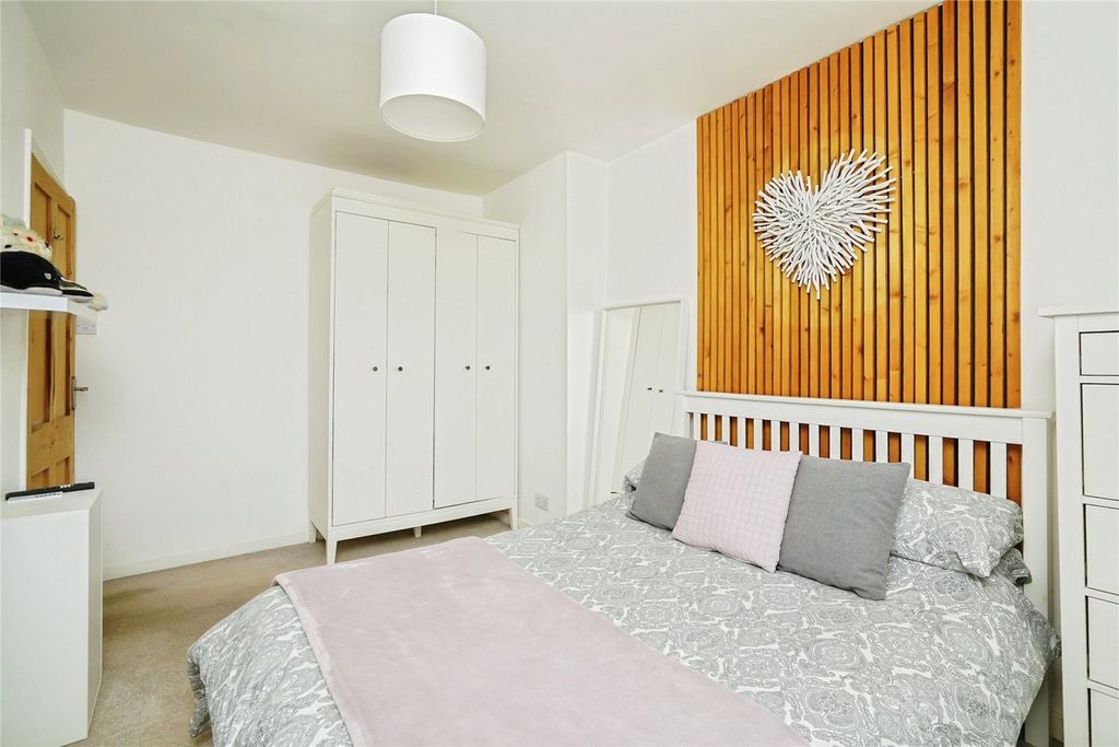 Additional image 19 of 2 bed terraced house for saleManor Road, Brackley, Northamptonshire NN13