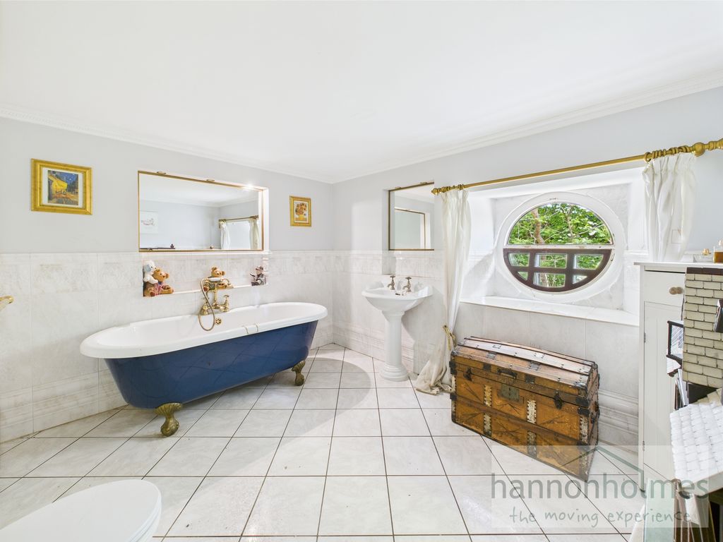 Additional image 37 of 6 bed semi-detached house for saleLadyshore Road, Little Lever, Bolton BL3