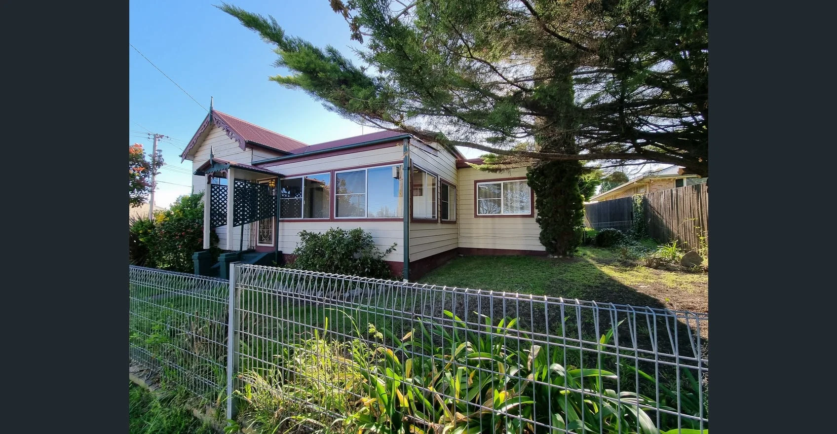 52 Marsh Street, Armidale NSW 2350