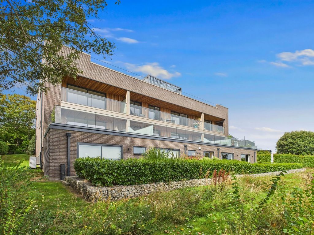 Additional image 28 of 2 bed flat for saleNorth Foreland Avenue, Broadstairs CT10