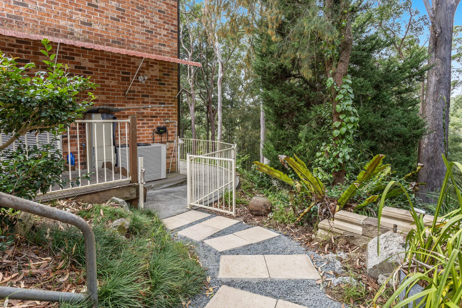 Additional image 8 of Flat/98 Manor Road, Hornsby NSW 2077