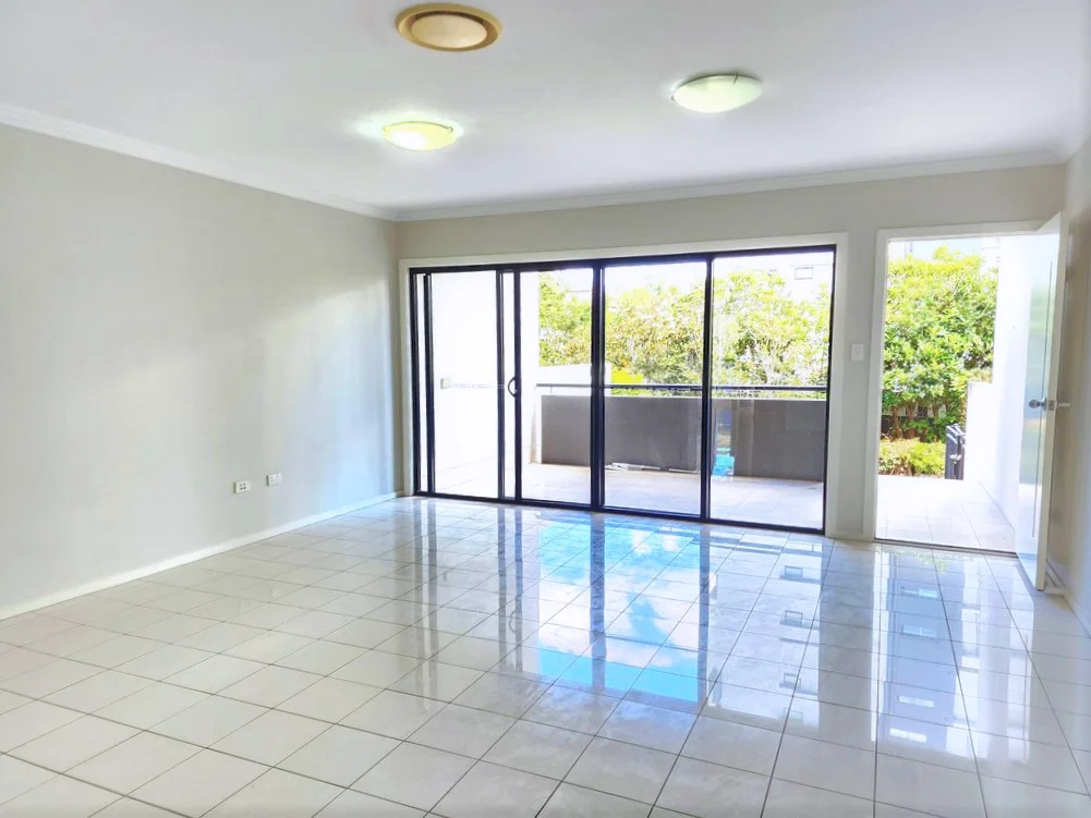 Additional image 3 of 4/2180 Logan Road, Upper Mount Gravatt QLD 4122