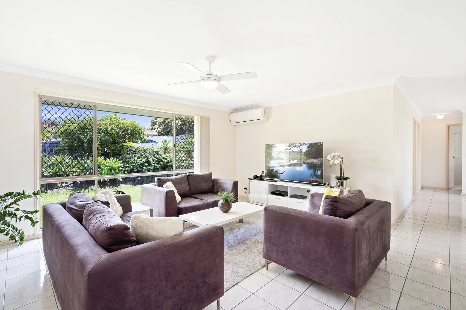 97 Thorngate Drive, Robina QLD 4226 photo 5