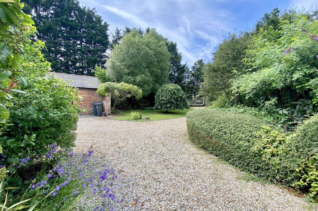 Additional image 29 of 4 bed barn conversion for saleThroop Road, Throop, Bournemouth BH8
