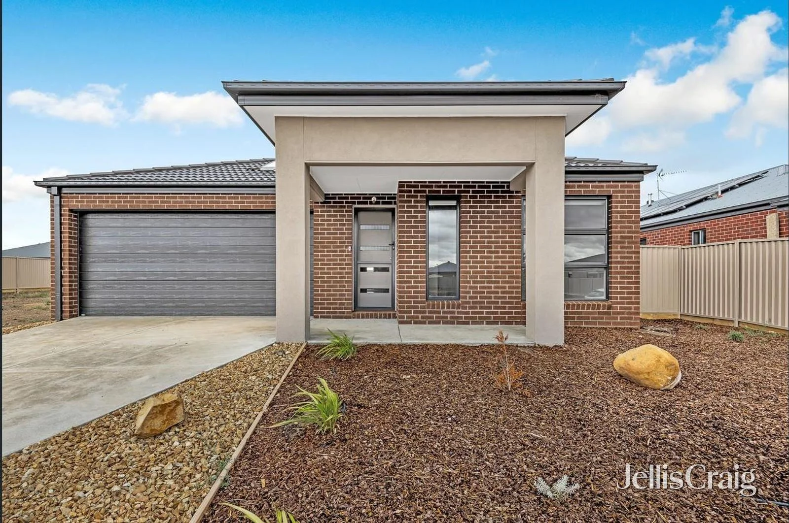 10 Cockatoo Drive, Winter Valley VIC 3358