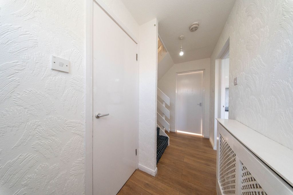 Additional image 10 of 3 bed terraced house for saleHeatherbank, Ladywell, Livingston EH54