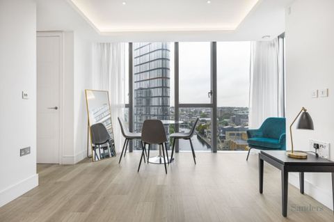 Bollinder Place, Islington, London EC1V