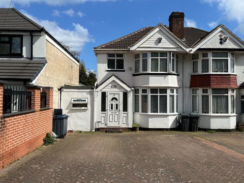 137 Chester Road, Sutton Coldfield B73