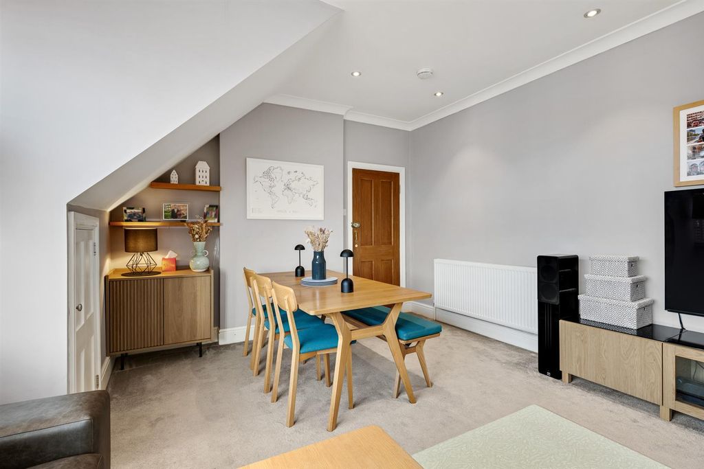 Additional image 8 of 3 bed flat for saleHomefield Road, Bromley BR1