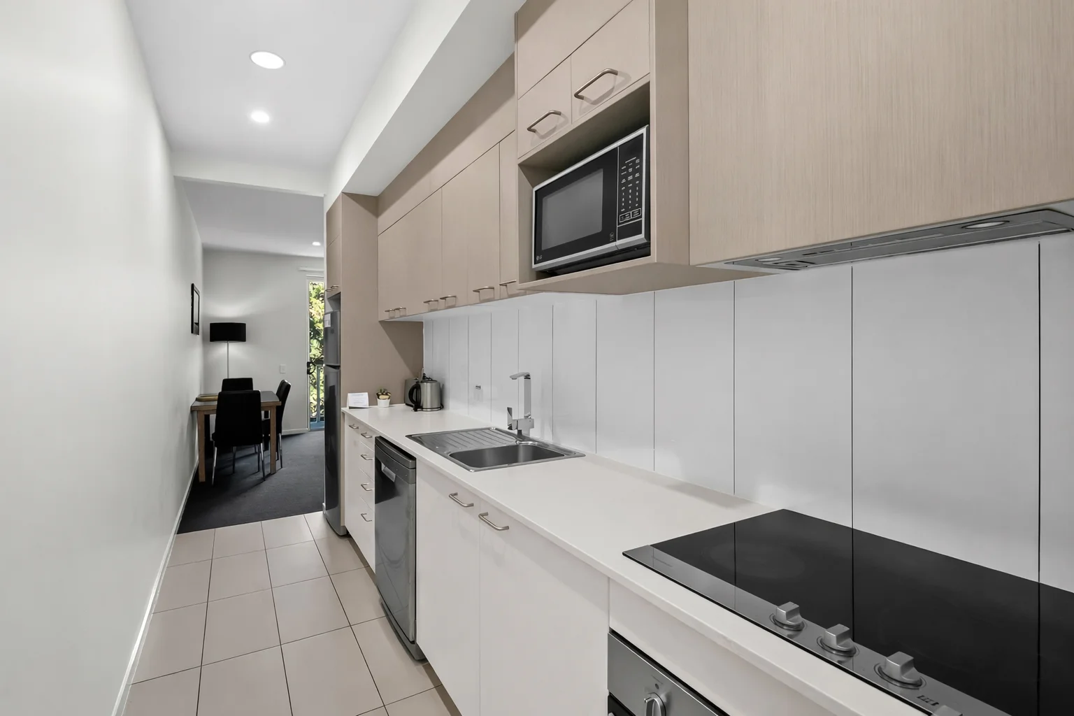 105/40 Playfield Street, Chermside QLD 4032 photo 4