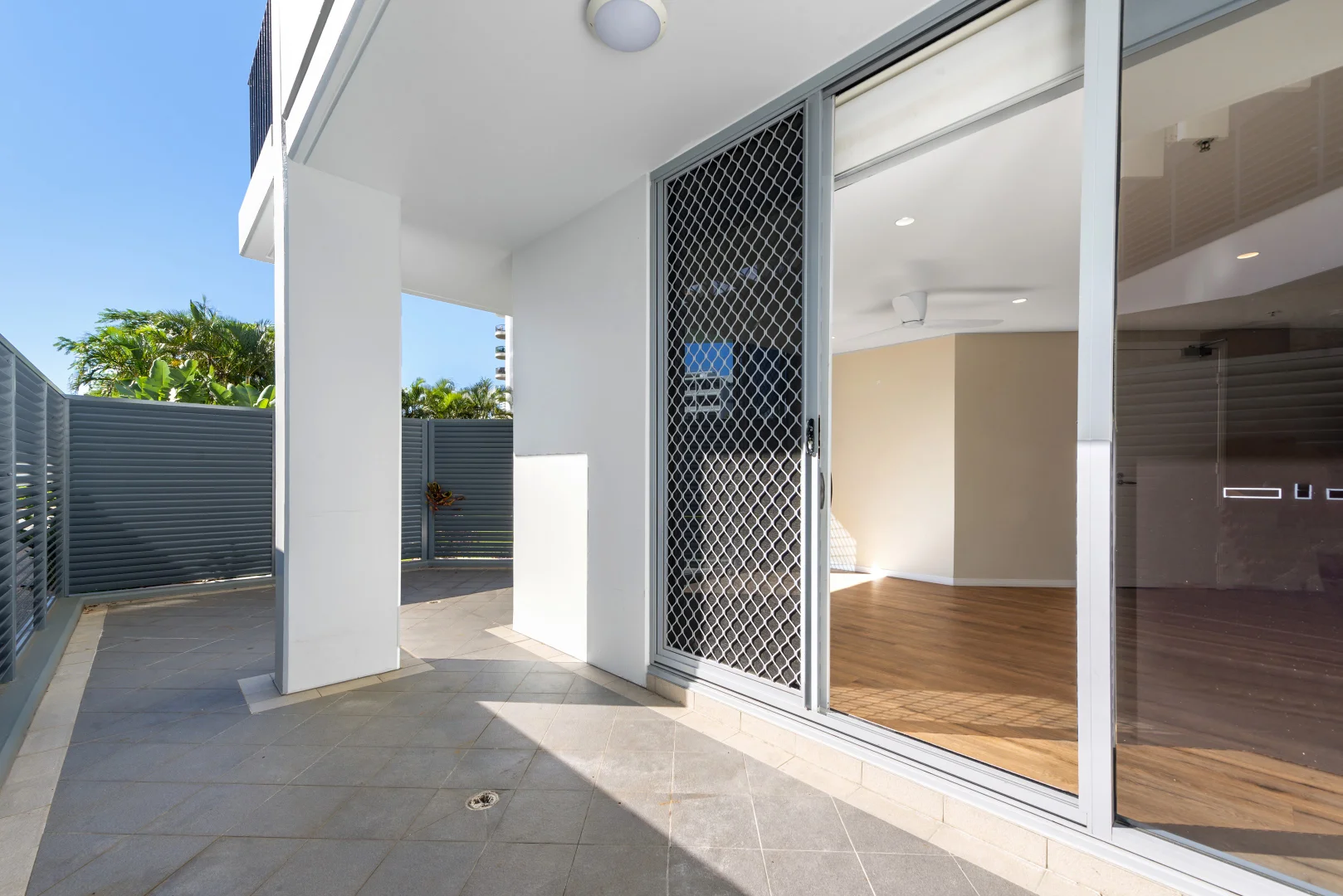 Additional image 4 of 406/4 Como Crescent, Southport QLD 4215