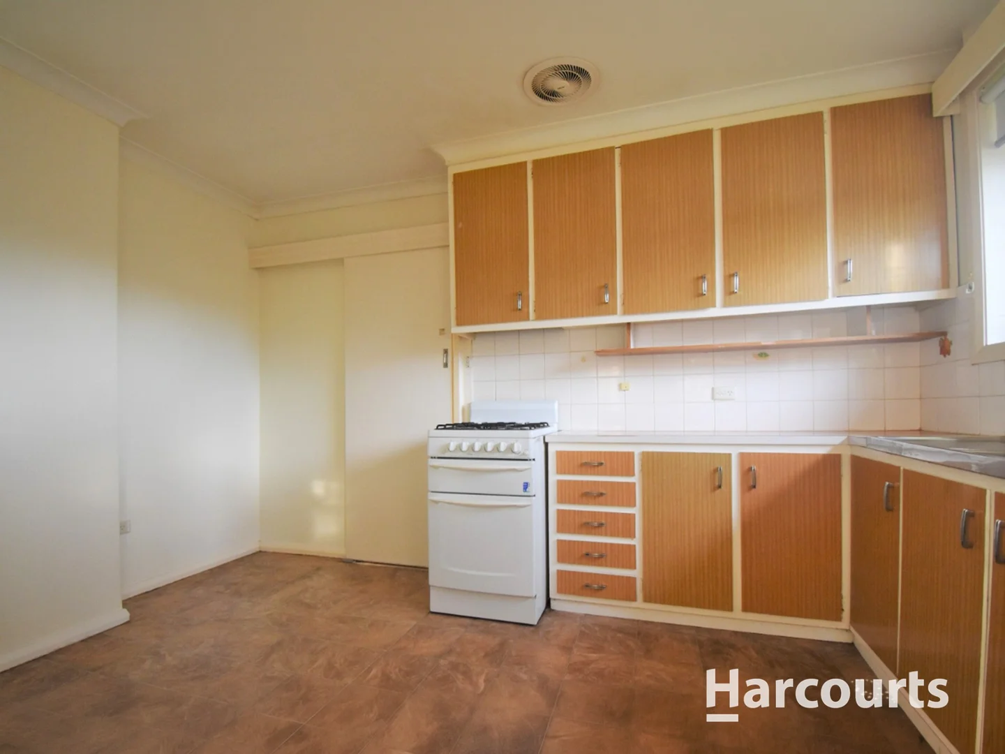 Additional image 5 of 1/12 Calcutta Street, Mitcham VIC 3132