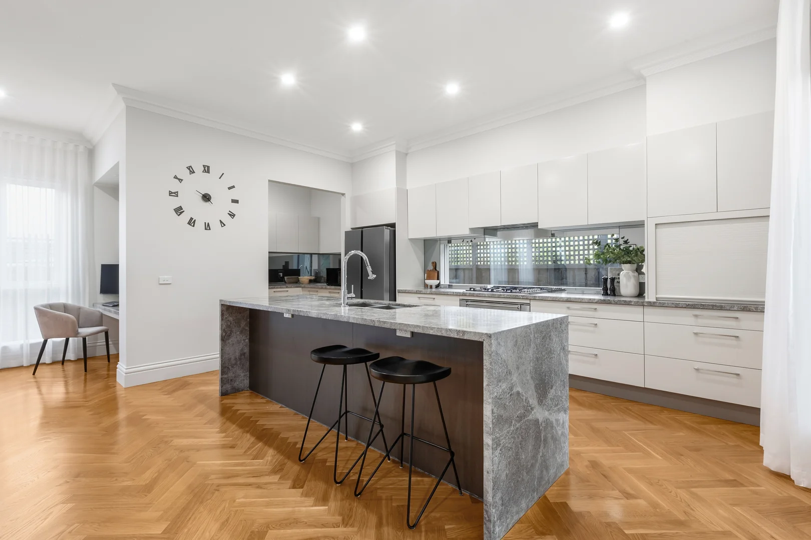 Additional image 4 of 37 Carlyle Way, Malvern East VIC 3145