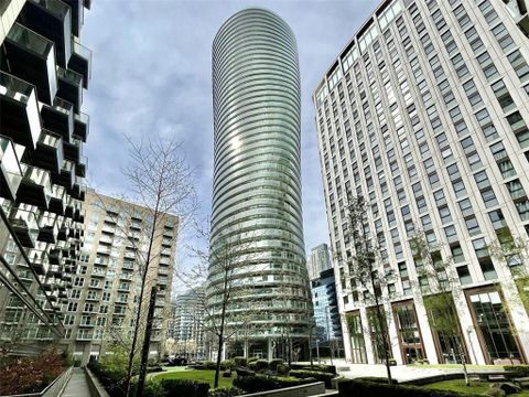 Crossharbour Plaza, London E14