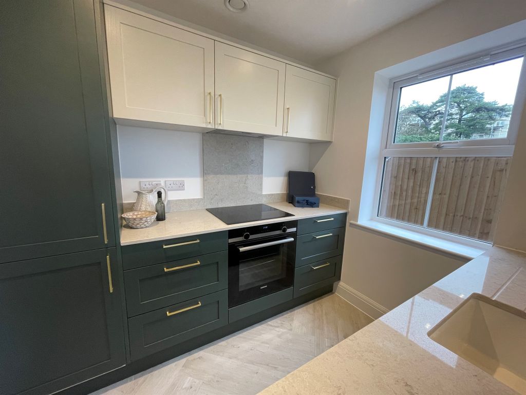Additional image 6 of 2 bed flat for saleWest Cliff Gardens, Bournemouth BH2