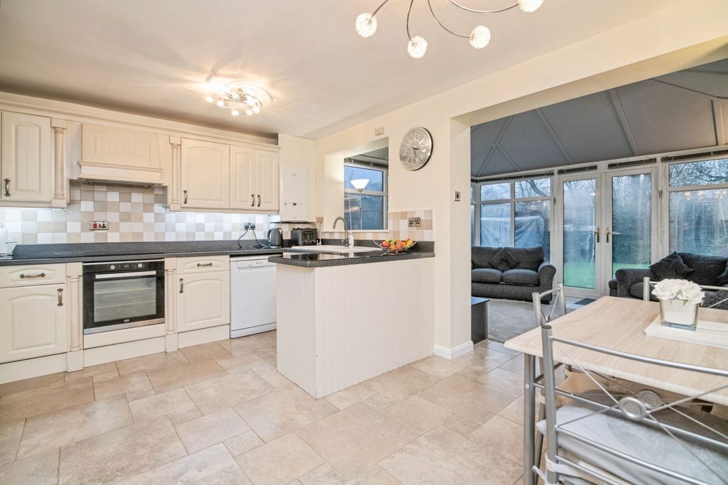 Additional image 4 of 5 bed detached house for saleTurners Lane, Brierley Hill DY5