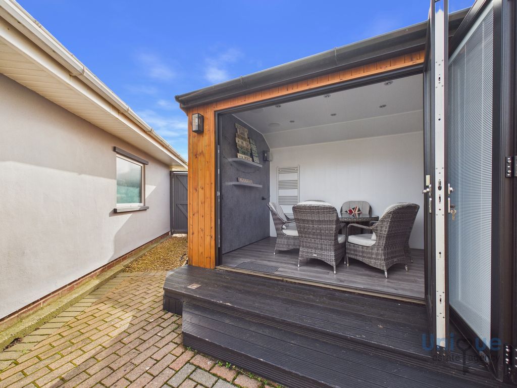 Additional image 33 of 5 bed detached house for saleBosworth Place, Blackpool FY4