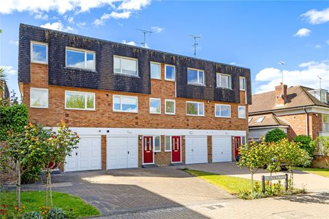 Balmoral Close, Westleigh Avenue, Putney, London SW15