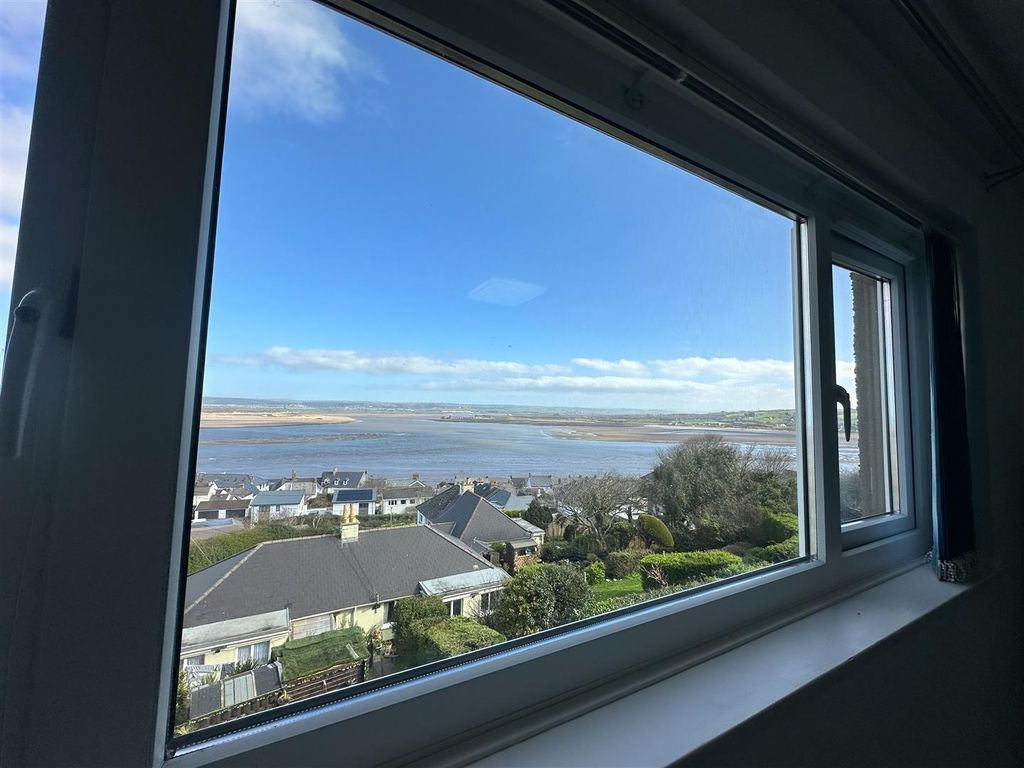 Additional image 10 of 2 bed flat for saleThe Mount, Appledore EX39