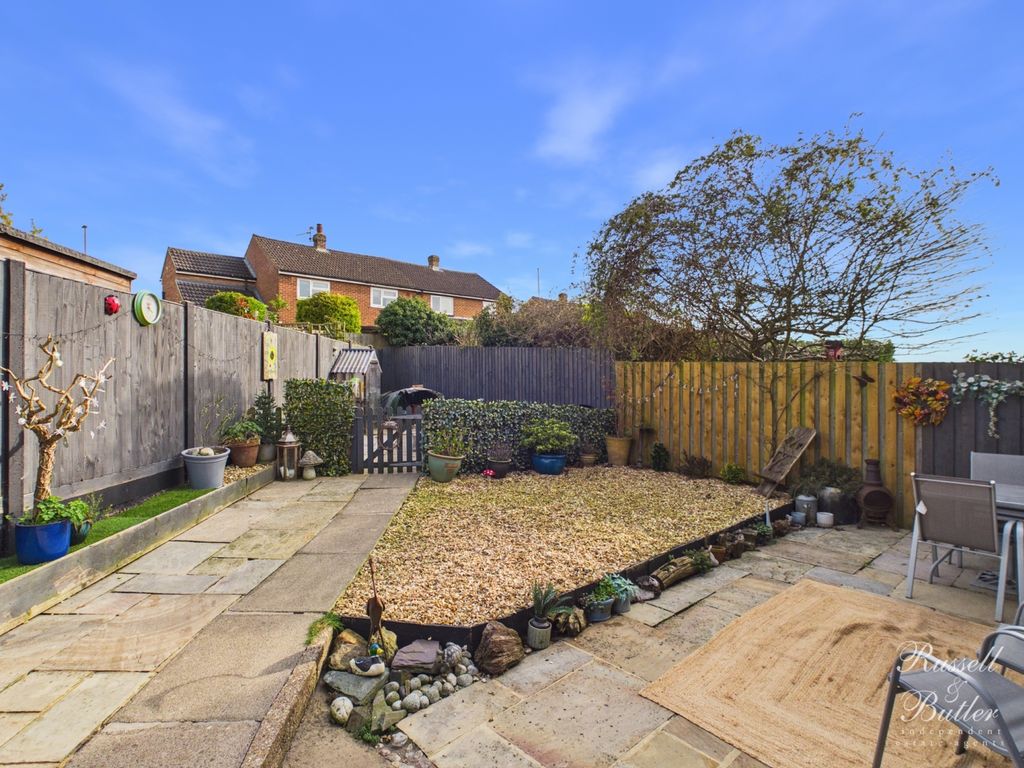 Additional image 9 of 3 bed semi-detached house for saleWayneflete Avenue, Brackley NN13