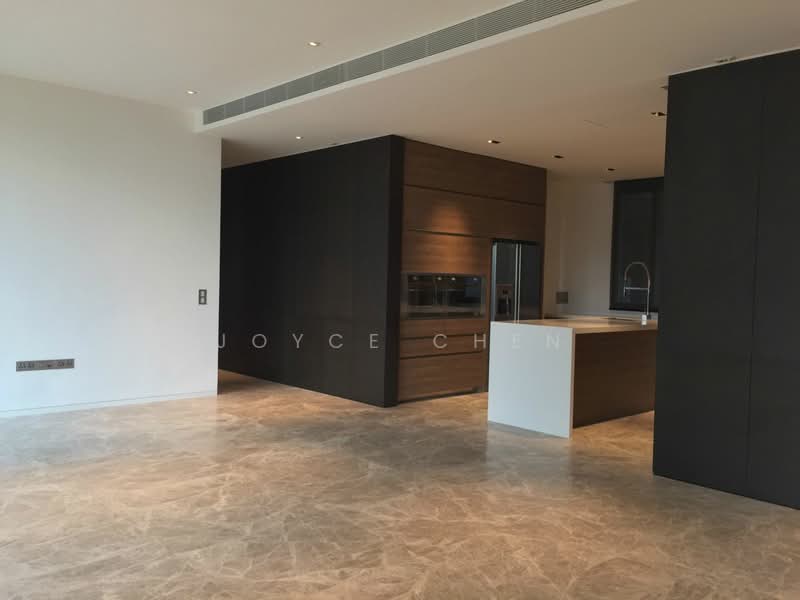 12 Leedon Heights