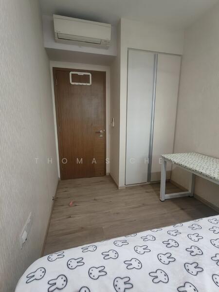 11 Fernvale Lane photo 4