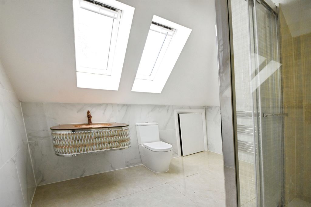 Additional image 27 of 6 bed detached house for saleHeronway, Hutton, Brentwood CM13