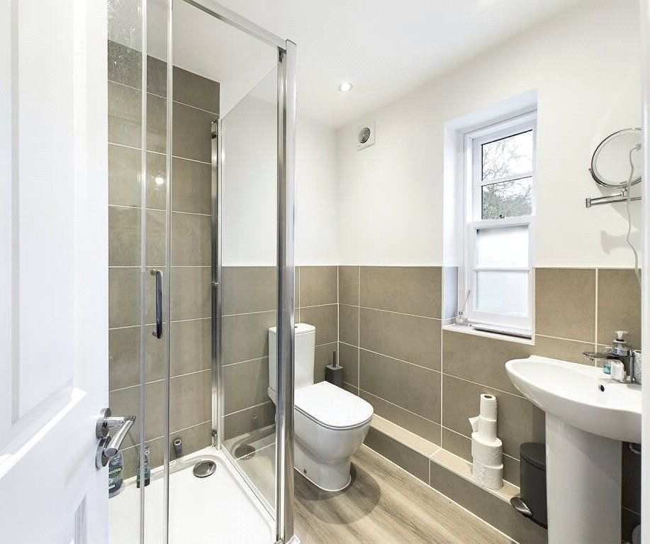 Additional image 7 of 2 bed flat for saleAmherst Place, Bordon, Hampshire GU35