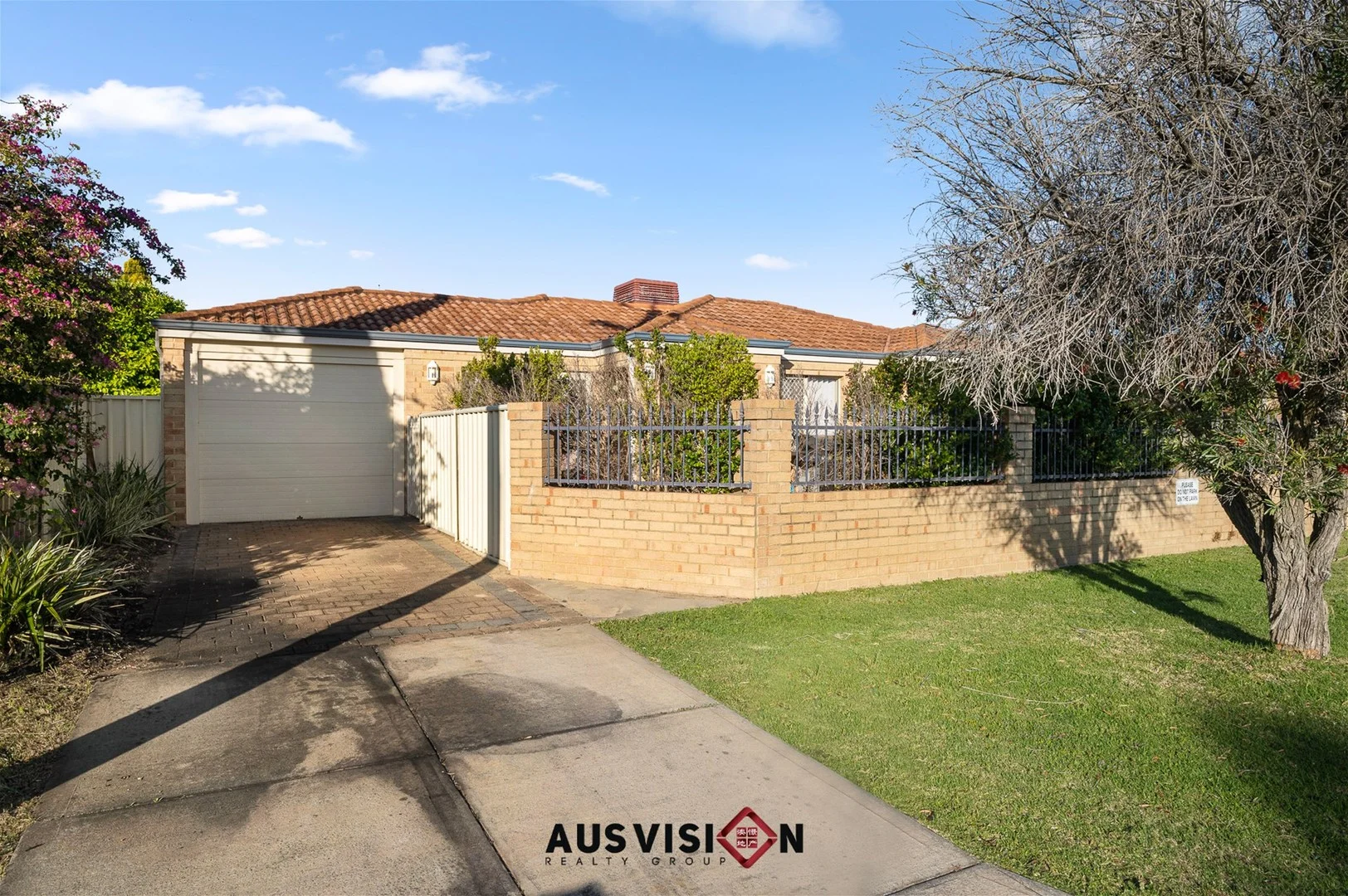 1/18 Hogarth St, Cannington WA 6107