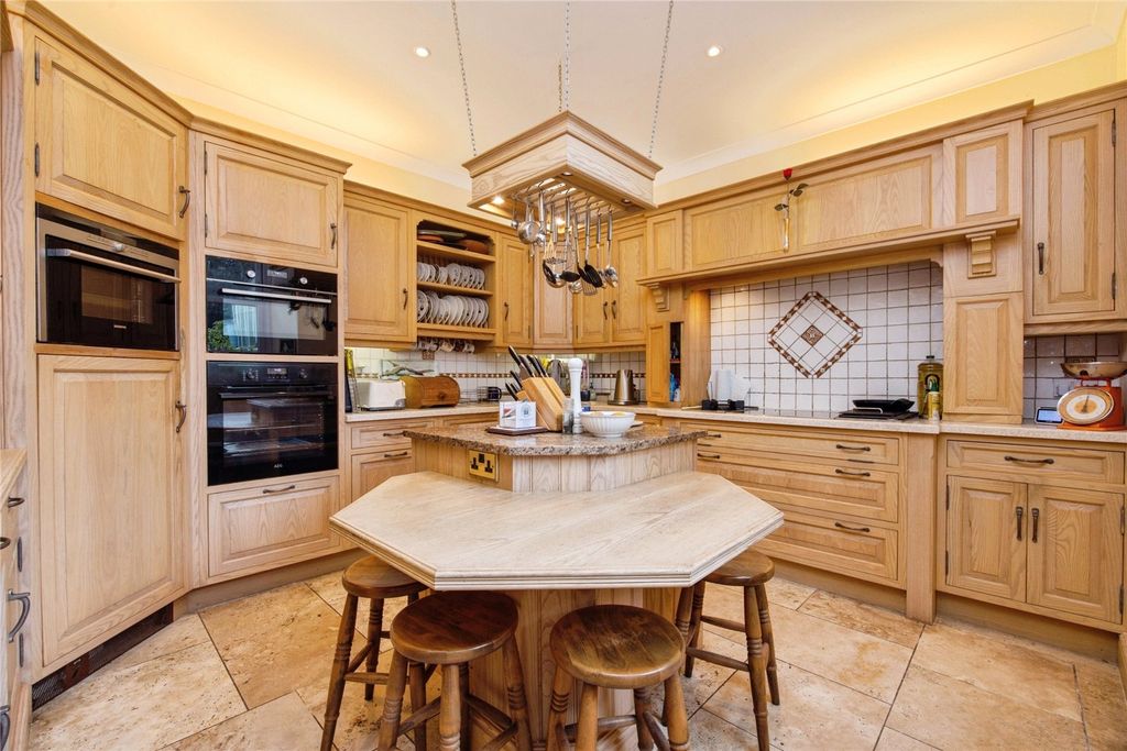 Additional image 7 of 6 bed detached house for saleHarleigh Road, Bodmin, Cornwall PL31