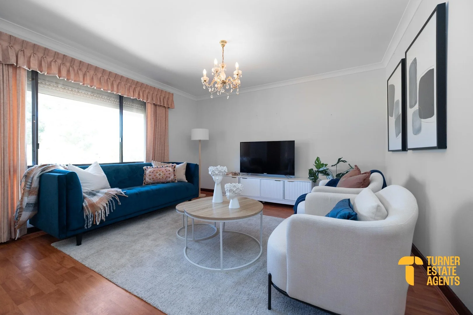 43 Chartwell Way, Swan View WA 6056