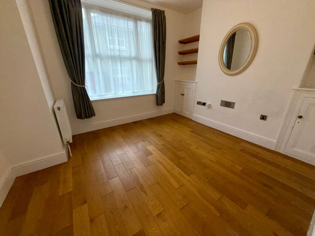 Additional image 4 of 1 bed flat for salePortland Road, Aberystwyth SY23