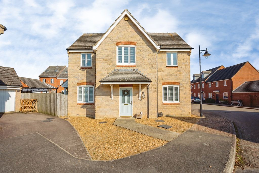 Additional image 4 of 4 bed detached house for saleColtsfoot Drive, Bourne PE10