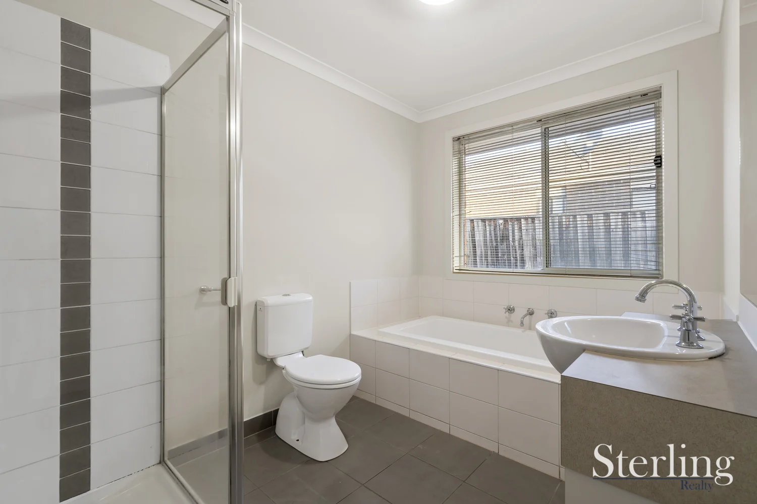 28 Larson Avenue, Tarneit VIC 3029 photo 5