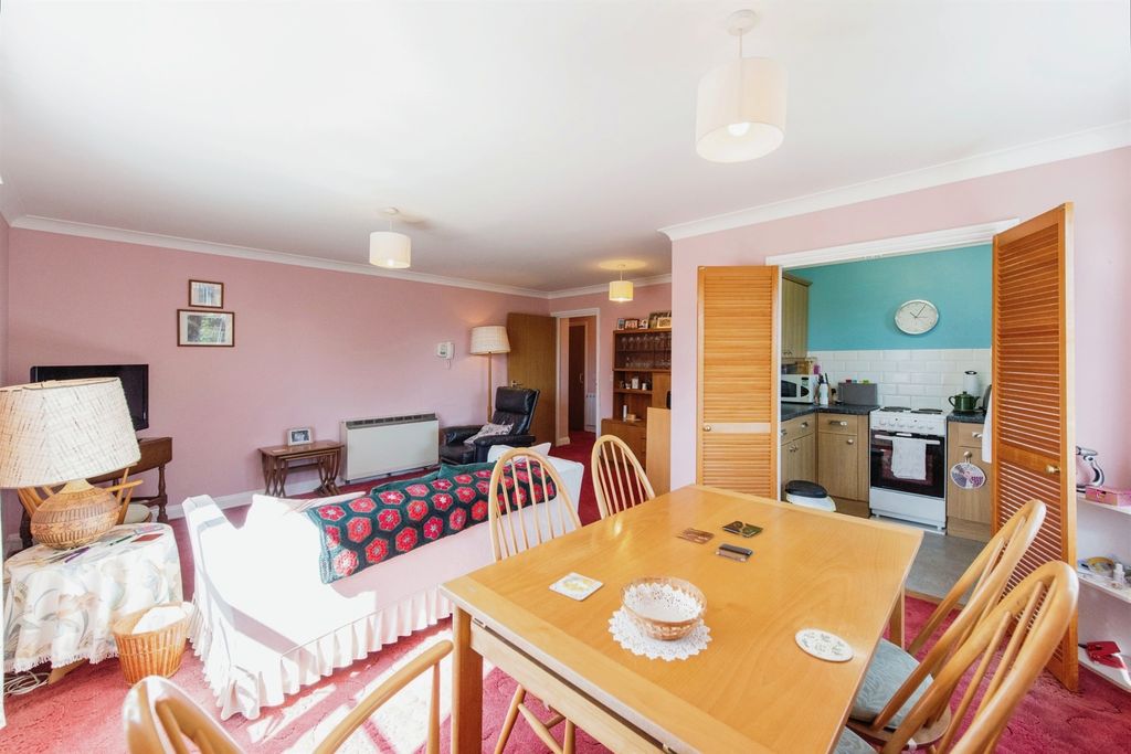Additional image 5 of 2 bed flat for saleKings Court, Thetford IP24