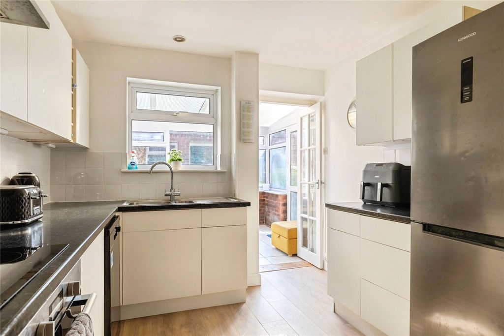 Additional image 6 of 3 bed semi-detached house for saleAllens Gate, Brackley, Northamptonshire NN13