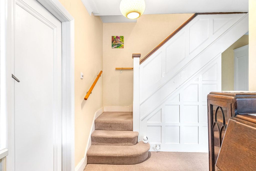 Additional image 16 of 3 bed semi-detached house for saleBoston Gardens, Brentford TW8