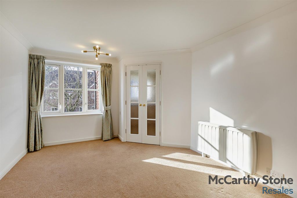 Additional image 5 of 1 bed flat for saleSt Rumbolds Court, Buckingham Road, Brackley NN13