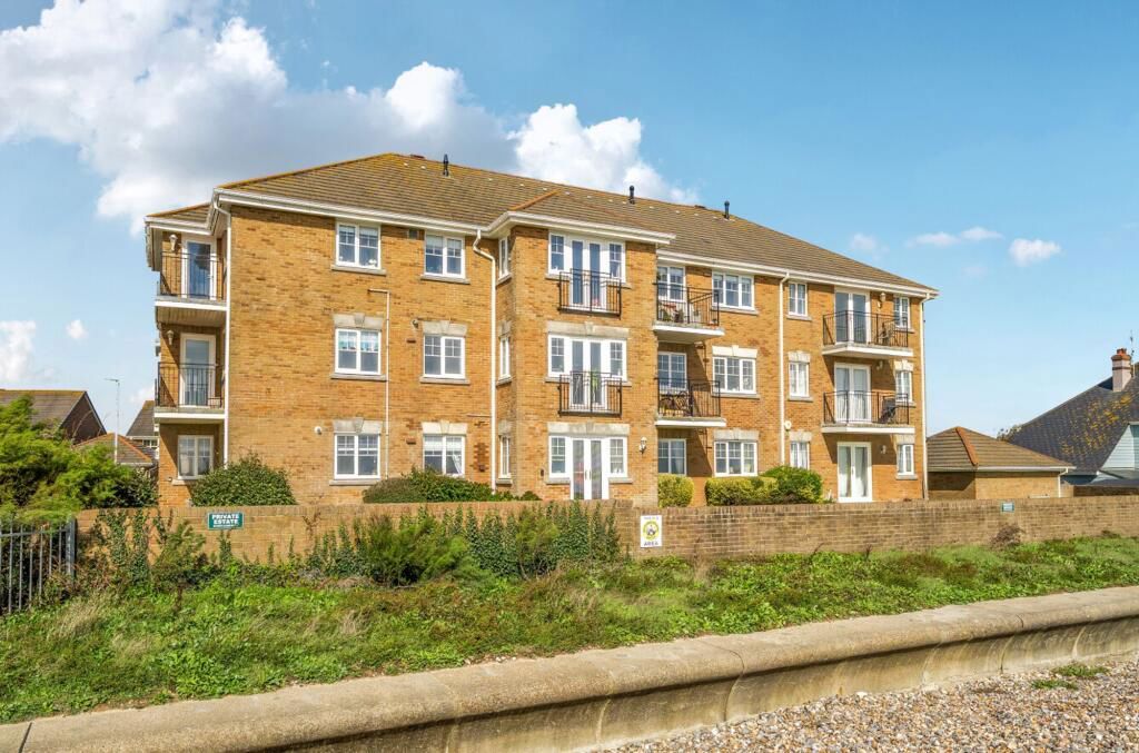 2 bed flat for saleFreya Close, Bognor Regis PO22