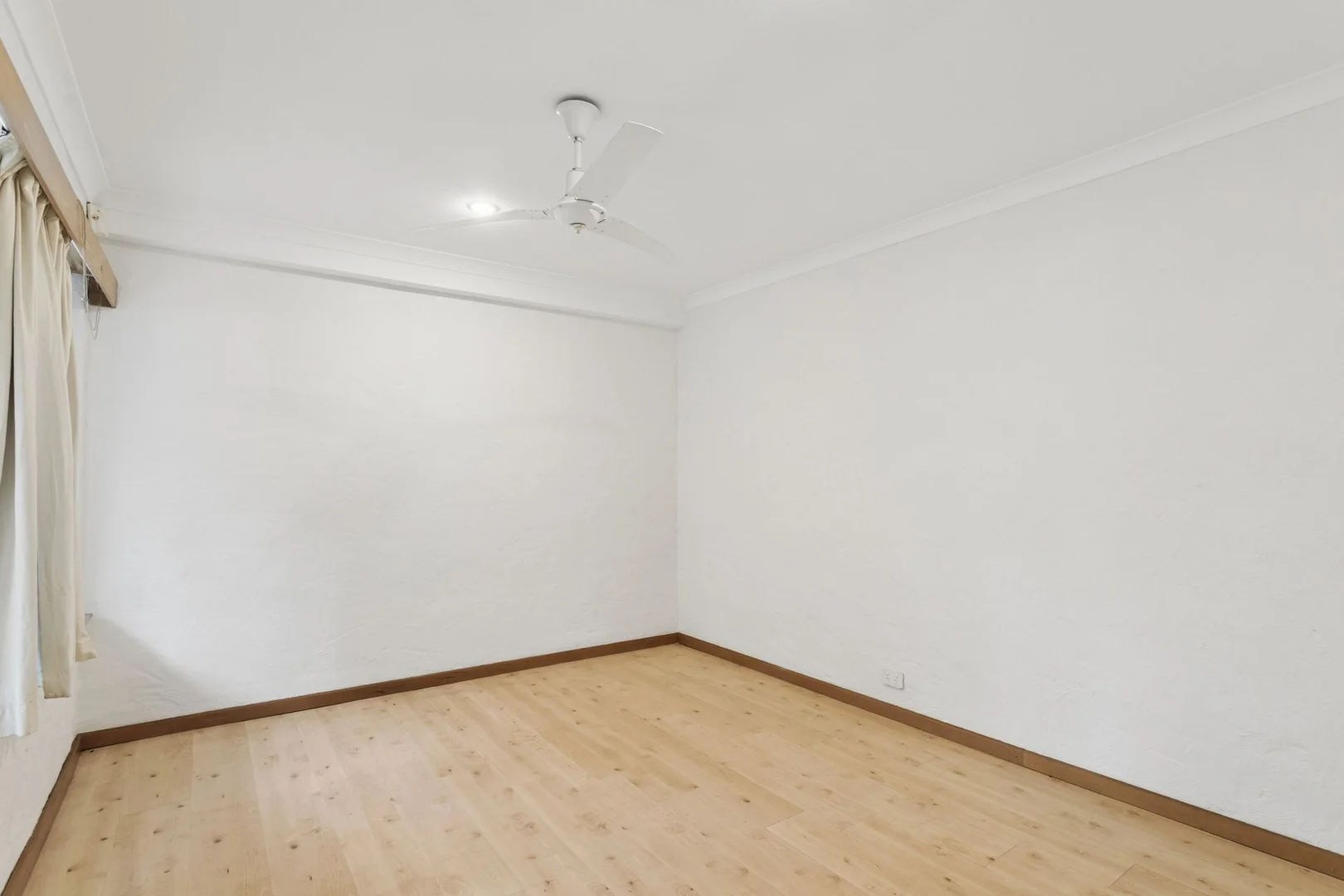 Additional image 8 of 1a Chiswick St, Wembley Downs WA 6019