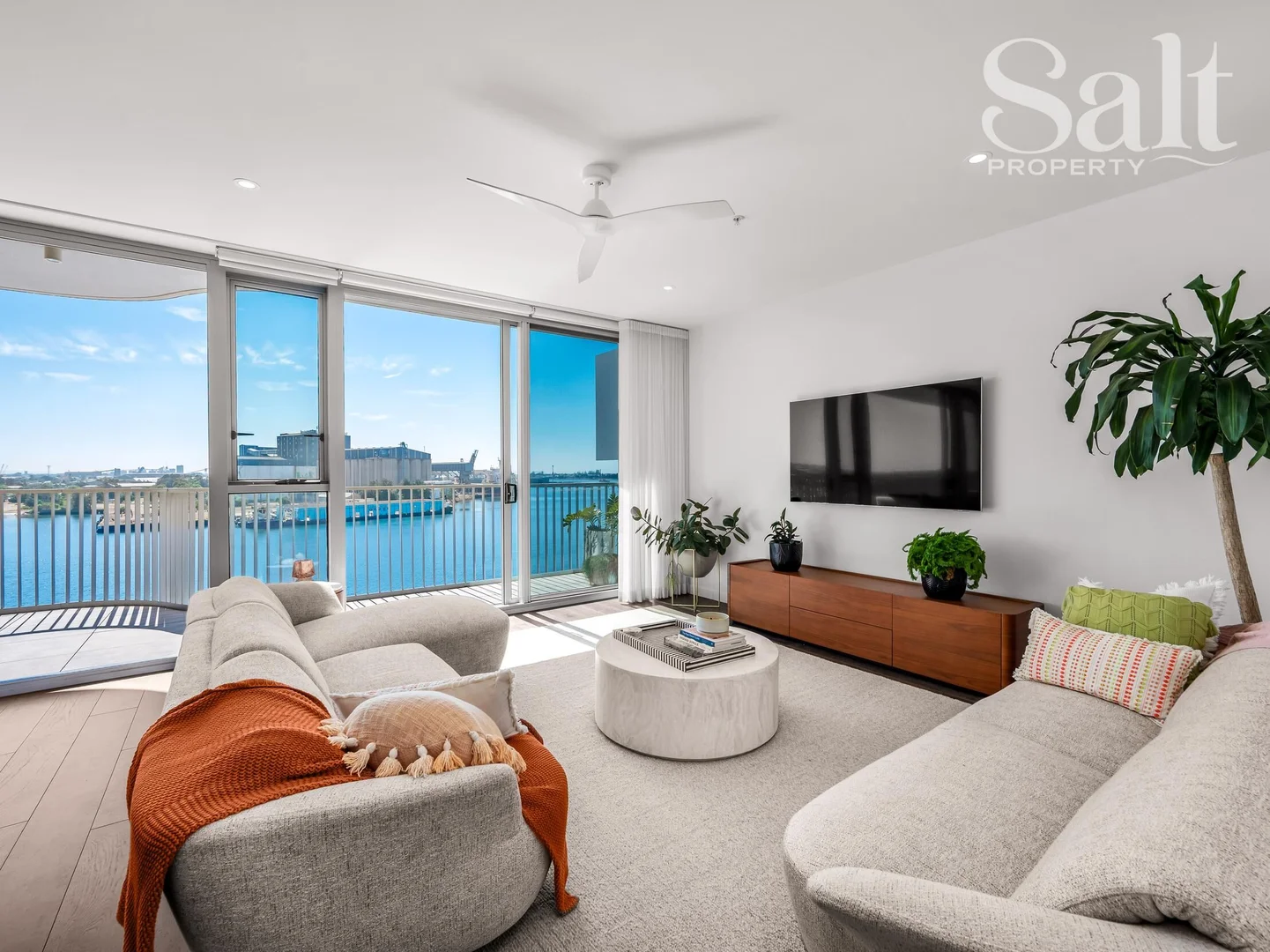 Additional image 3 of 611/35 Honeysuckle Drive, Newcastle NSW 2300