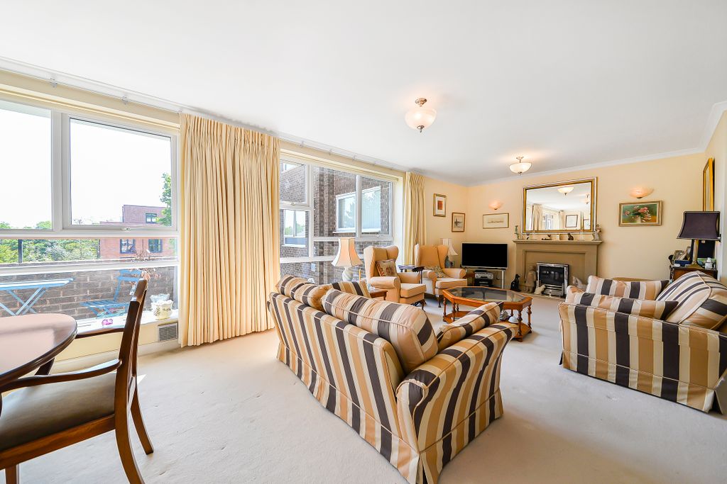Additional image 4 of 3 bed flat for saleThe Regents, Norfolk Road, Edgbaston B15