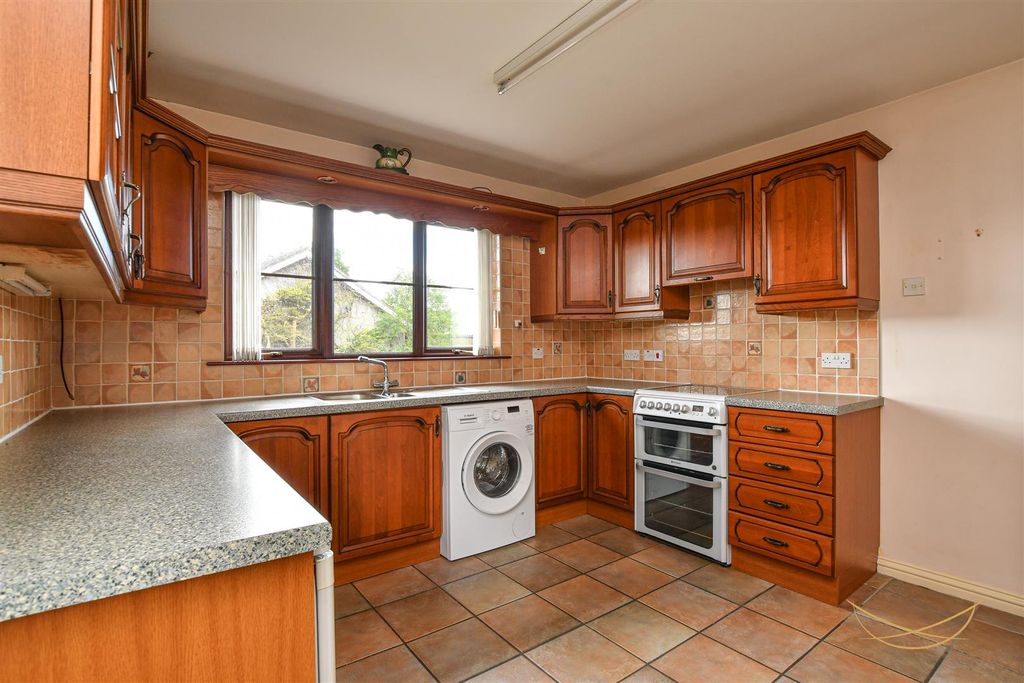 Additional image 14 of 4 bed detached bungalow for saleMeadow Lands, Antrim BT41