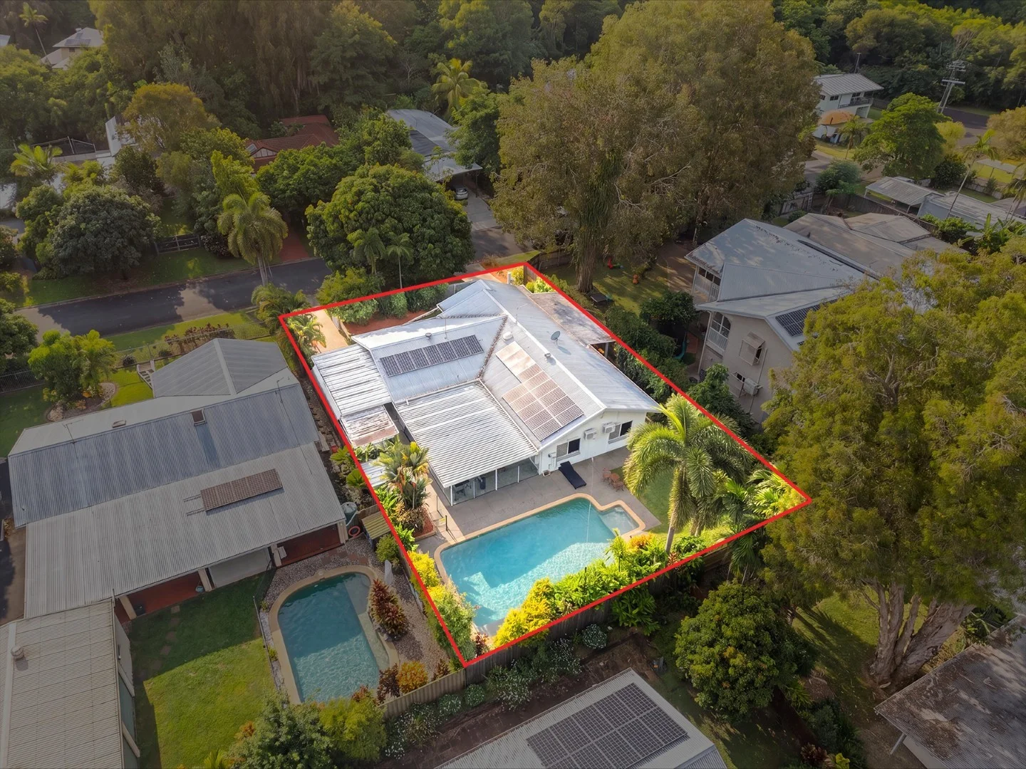 9 Gerbera Street, Holloways Beach QLD 4878
