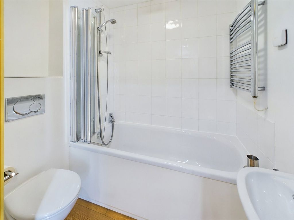 Additional image 9 of 2 bed flat for saleStrand, Bude, Cornwall EX23